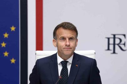 Macron: "Fransa’nın liderliğinde 15 ülke, Hürmüz’de trafiğin yeniden başlatılmasını sağlamak için harekete geçti"