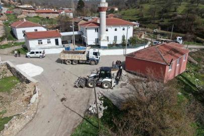 Mahalleli istedi, Başkan Hamamcı harekete geçti