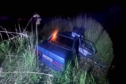 Manisa’da otomobil kanala uçtu: 2 ölü, 5 yaralı