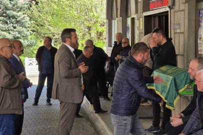 Minik Aybars gözyaşlarıyla son yolculuğuna uğurlandı