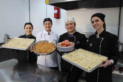 Misket elma tadında baklava