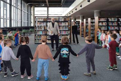 NEÜ Ahmet Keleşoğlu Kütüphanesi kapılarını geleceğin okurlarına açtı