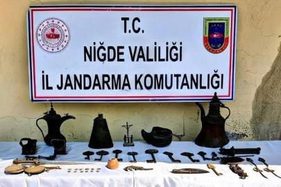 Niğde’de "Anadolu Mirası" operasyonu: 44 tarihi eser ele geçirildi