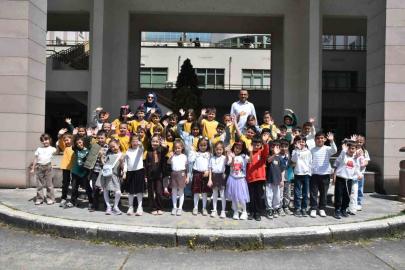 Öğrenciler dondurulmuş hayvan müzesini yakından inceledi