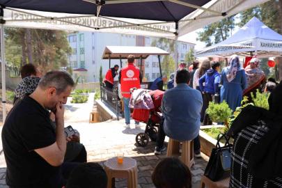 Okul saldırısında hayatını kaybeden Zeynep’in babasından hüzünlü 23 Nisan ziyareti