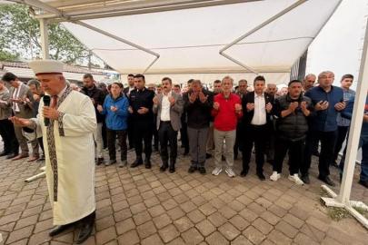 Okul saldırısında ölenler için Köyceğiz’de gıyabi cenaze namazı kılındı