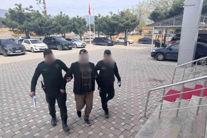 "Okullar değil yargı makamları hedef alınmalı" diyen şahıs gözaltına alındı