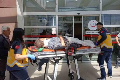 Önce yolcu düştü, sonra motosiklet devrildi: 2 yaralı