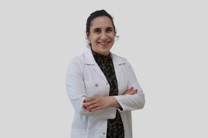 Op. Dr. Merve Akın Beni ve Op. Dr. Faruk Kemal Beni hasta kabulüne başladı