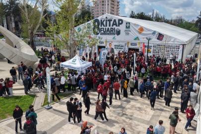 Osmaniye’de 8. Kitap Fuarı yoğun ilgiyle açıldı