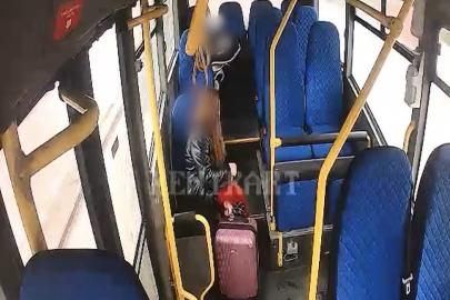 Otobüsü ambulansa çevirdi, bayılan öğrenciyi hastaneye taşıdı