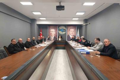 Oylar eşit çıkınca Meclis 1. Başkanvekili kurayla belirlendi