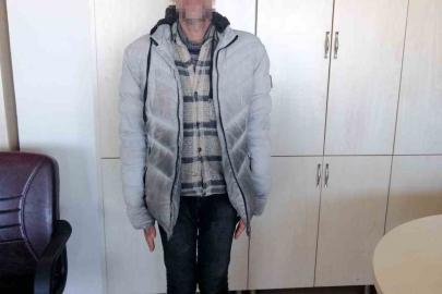 Pes dedirten dolandırıcılık: Topladığı ürünleri seyyar tezgahta sattı