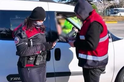 Polis denetimlerinde 40 aranan şahıs yakalandı