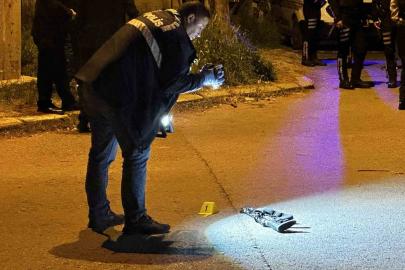 Polisle 3 sokak boyunca çatıştı, okul önünde vurularak etkisiz hale getirildi... Korku dolu anlar kamerada