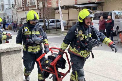 Prizde unutulan saç kurutma makinesi yangın çıkarttı, ekipler harekete geçti