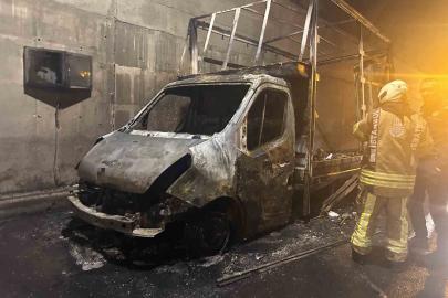 Sabiha Gökçen Havalimanı’nın 2. pistinin altındaki tünelde araç yangını paniğe neden oldu