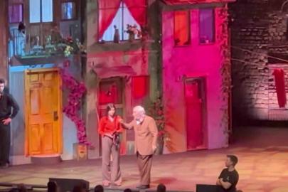 Sahnede fenalaşan Müjdat Gezen hastaneye kaldırıldı