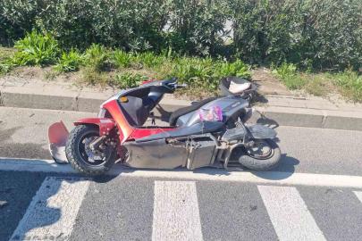 Salihli’de ekobis ve motosiklet çarpıştı: 3 yaralı