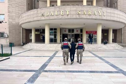 Şanlıurfa’da dolandırıcılıktan aranan şahıs yakalandı
