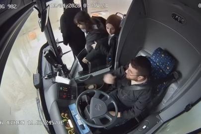 Siirt’te otobüste fenalaşan genç kız hastaneye yetiştirildi