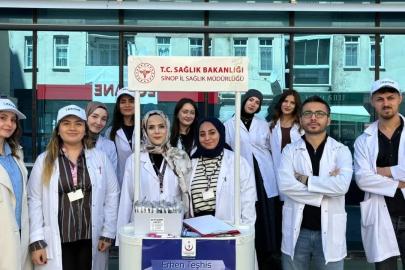 Sinop’ta hemşire adayları kansere dikkat çekti