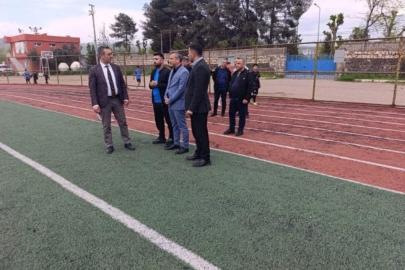 Şırnak Gençlik ve Spor İl Müdürü Din, Türkiye Şampiyonu olan engelli sporcuları ödüllendirdi
