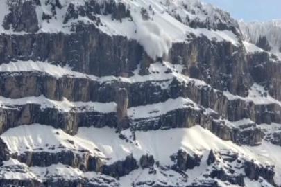 Şırnak’ta kar şelalesi mest etti