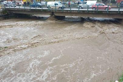Tabakhane Deresi’nde sular yükseldi