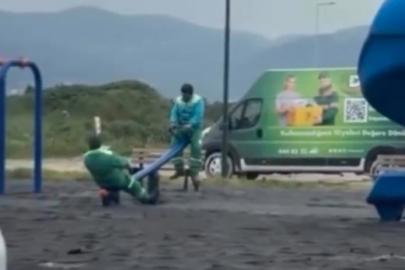 Tahteravalliye binen temizlik işçileri güldürdü