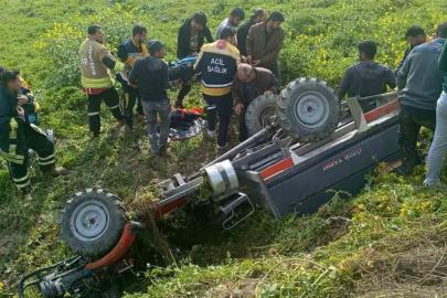 Takla atan patpatın sürücüsü yaralandı