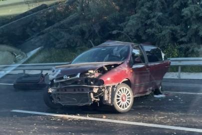 Tarsus’ta otomobiller çarpıştı: 1 ölü, 2 yaralı