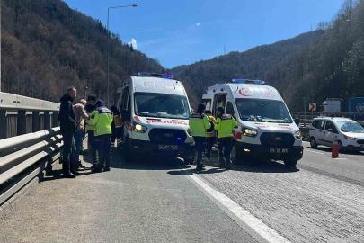 TEM Otoyolu’nda 5 aracın karıştığı zincirleme kaza: 5 yaralı