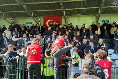 Trabzon 1. Amatör Küme Play-Off maçı sonrası tribünde kavga