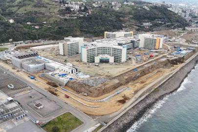 Trabzon Şehir Hastanesi inşaatında alt yapı çalışmaları sürüyor