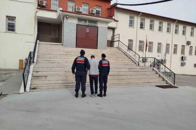 Trafik güvenliğini tehlikeye sokmaktan aranan şahıs yakalandı