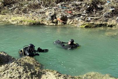Tüm ekipler seferber oldu, suda kaybolan çocuğu arama çalışması sürüyor