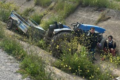 Turgutlu’da ön lastiği fırlayan traktör takla attı: 2 yaralı