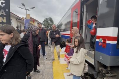 Turistik Tuz Ekspresi 2026’nın ilk seferini yaptı: Ziyaretçiler Çankırı’ya hayran kaldı