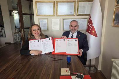 Türkiye - Çin arasında "Sağlık, Sanayi ve Ticarette Stratejik" iş birliği protokolü imzalandı