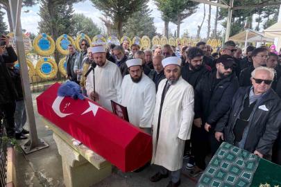 Usta sanatçı Ferdi Atuner son yolculuğuna uğurlandı