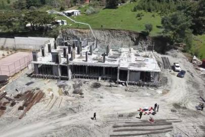 Vali Masatlı Belen’de okul inşaatını inceledi