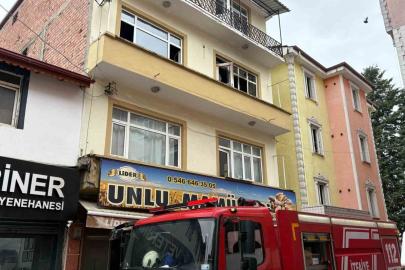 Vezirköprü’de daire yangını