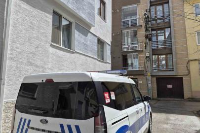 Yakınlarının haber alamadığı şahıs evinde ölü bulundu