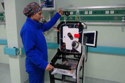 Yeni nesil ‘hücre kan kurtarma cihazı’ Mersin’de kullanılmaya başlandı