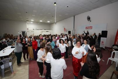 Yeniköy’de şalvar gecesine büyük ilgi