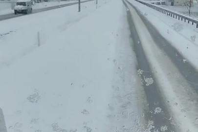 Yozgat’ta karayolları ekipleri kar mesaisinde