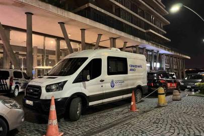 Zeytinburnu’nda eski koca dehşeti: Kızını öldürdü, eski eşini ağır yaraladı