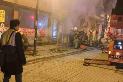 Zeytinburnu’nda gece saatlerinde hareketli dakikalar: Tekstil atölyesindeki yangın paniğe yol açtı