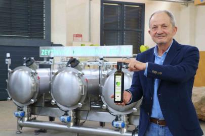 Zeytinyağında üreticileri heyecanlandıracak makine: Soğuk sıkımda sıcak sıkım verimi